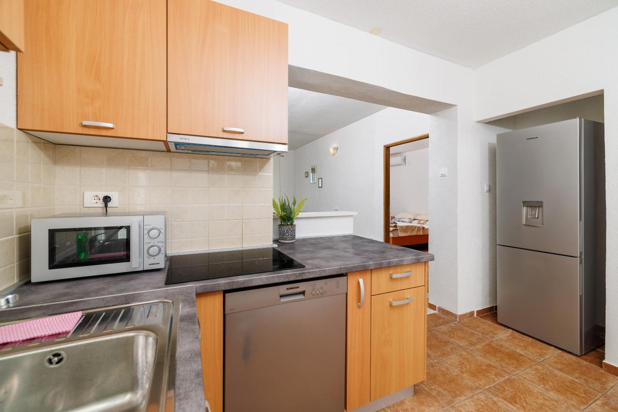 Apartmani Tijana 诺维·维诺多尔斯基 外观 照片